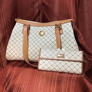 Rioni Leather Handbag and Wallet Combo.